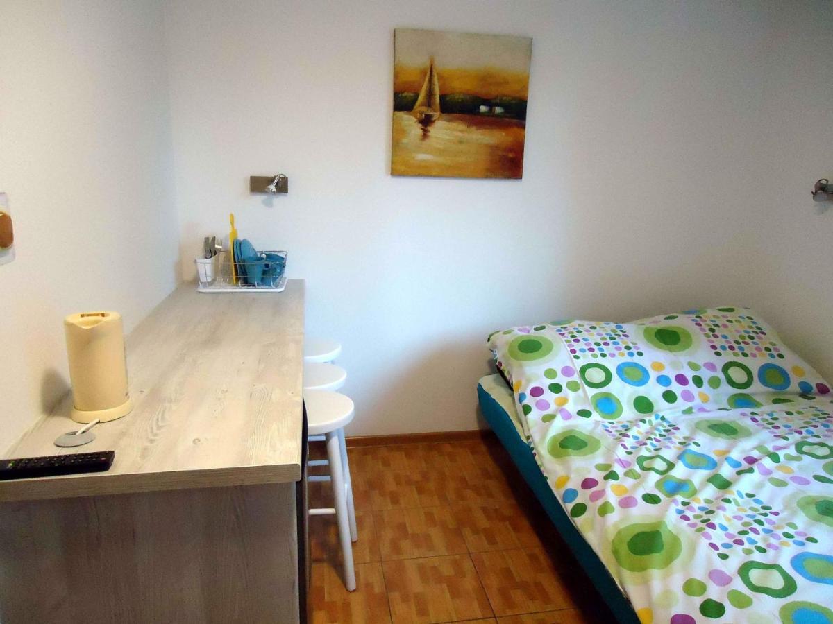 Dom Na Wzgorzu Apartment ยาสตาร์เนีย ภายนอก รูปภาพ